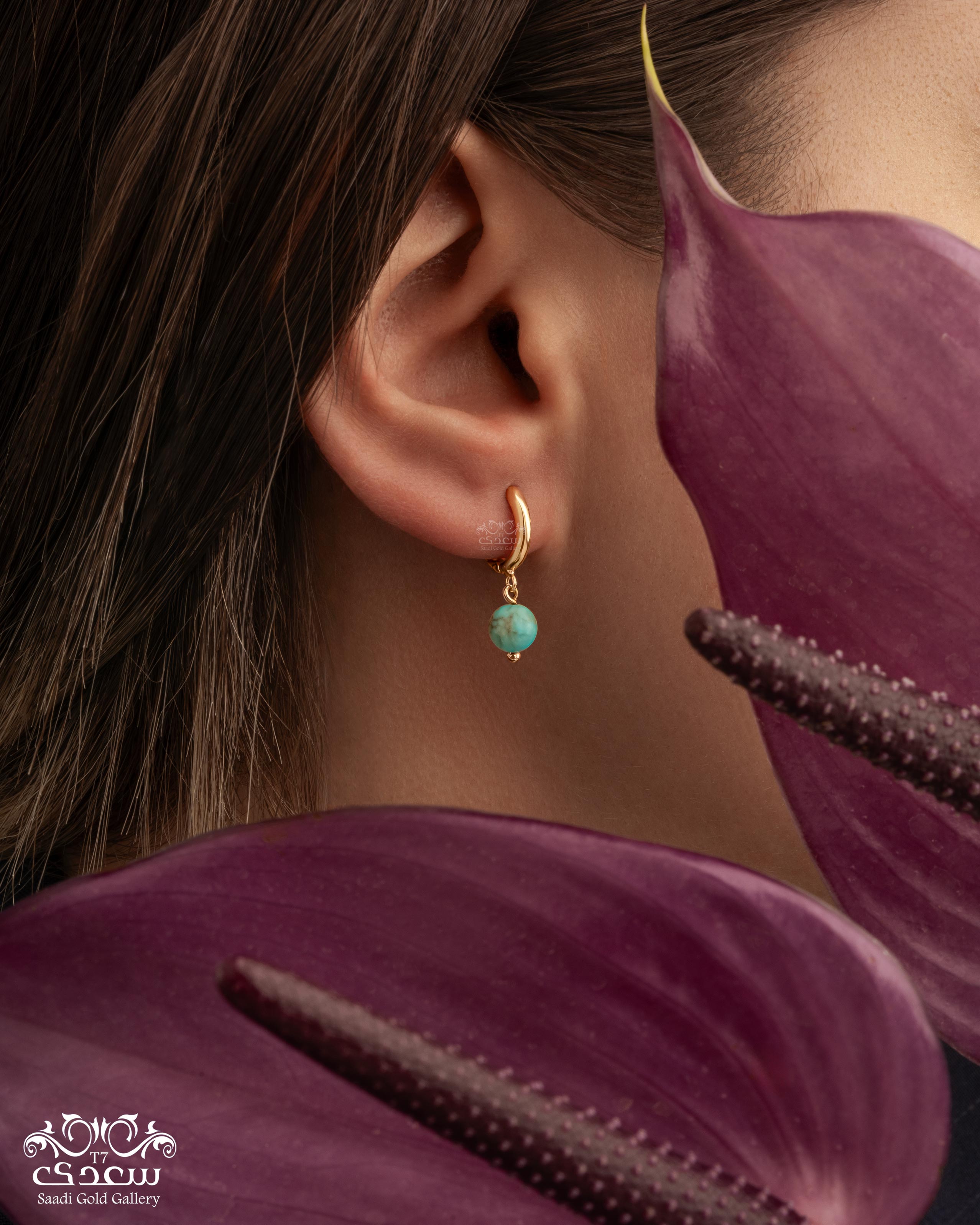 GOLD EARRINGS