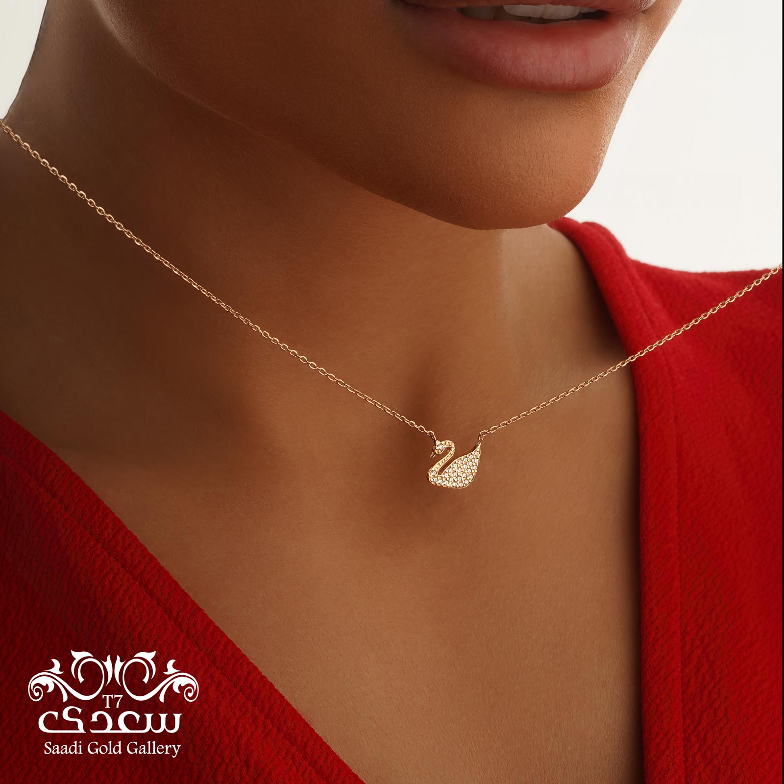 SWAN NECKLACE