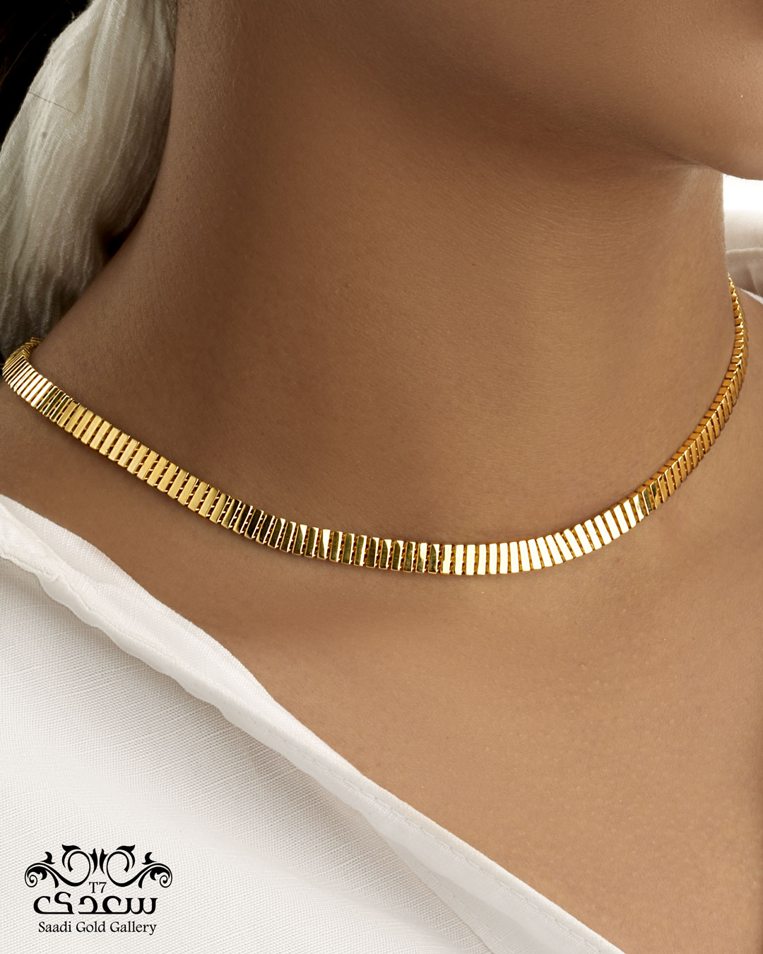 gold necklace